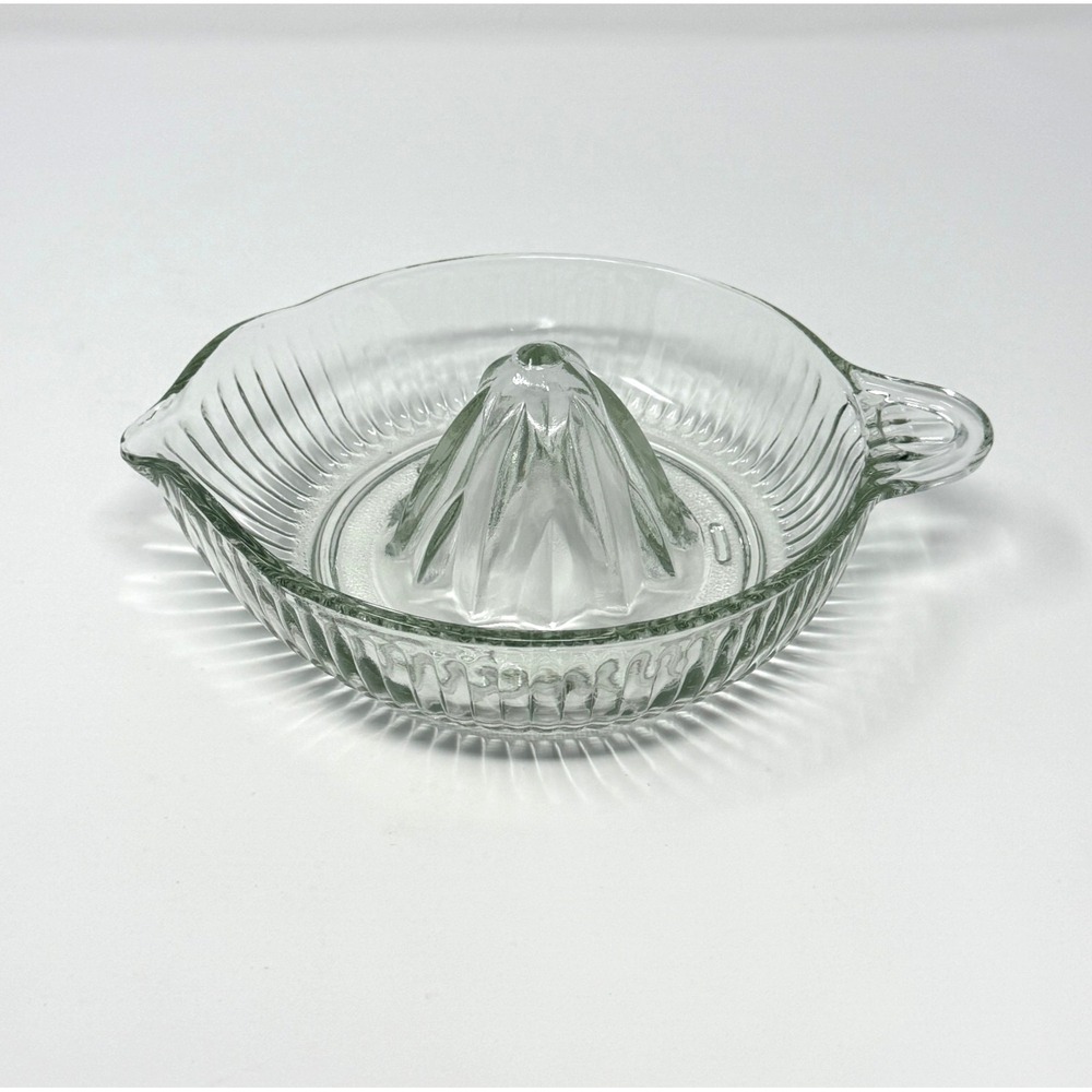 Vintage Clear Depression Glass Citrus Juicer Reamer Ribbed Handle Spout 6 Inch